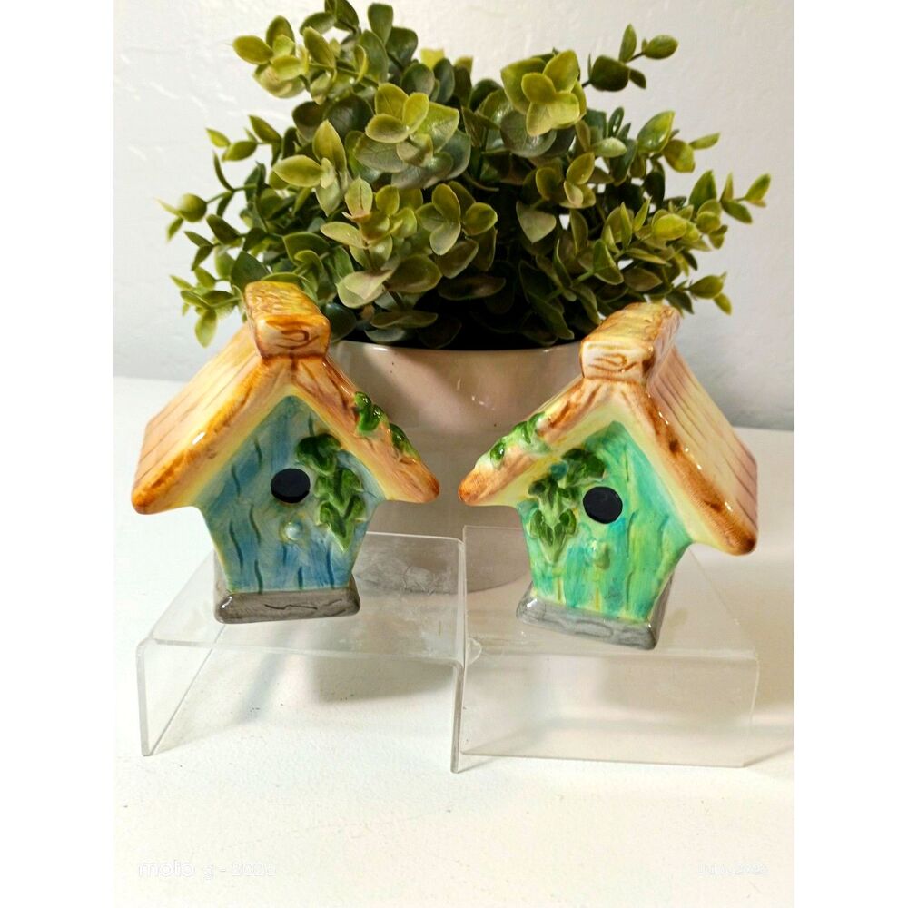 Cottage Bird House Salt & Pepper Shakers Hand-Painted Miniatures Ceramic
